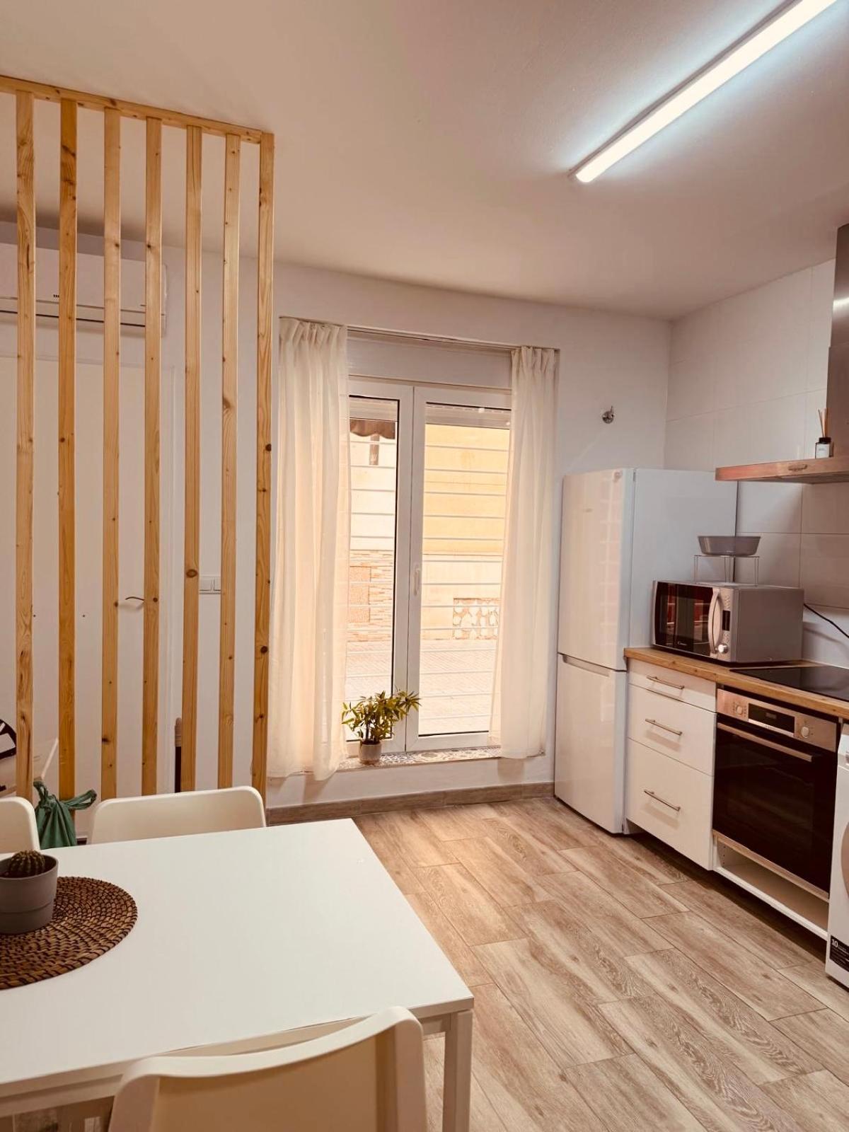 El Apartamentito De Zamarrilla Parking Gratis Incluido Malaga Exterior photo